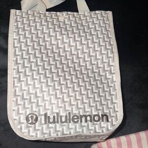 lululemon athletica Geometric Pattern Tote